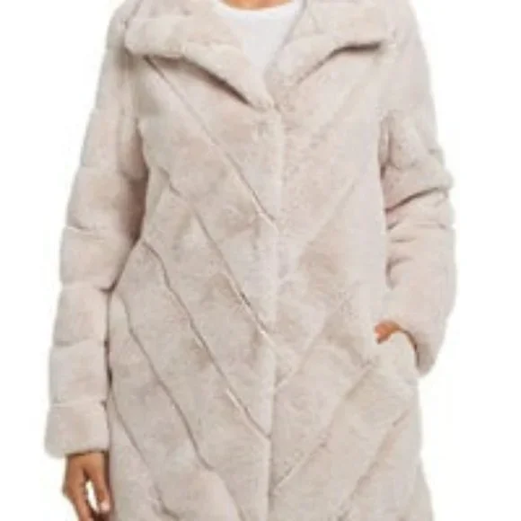 Best Offer!!NWT Calvin Klein Fur Coat   XL - Picture 10 of 10